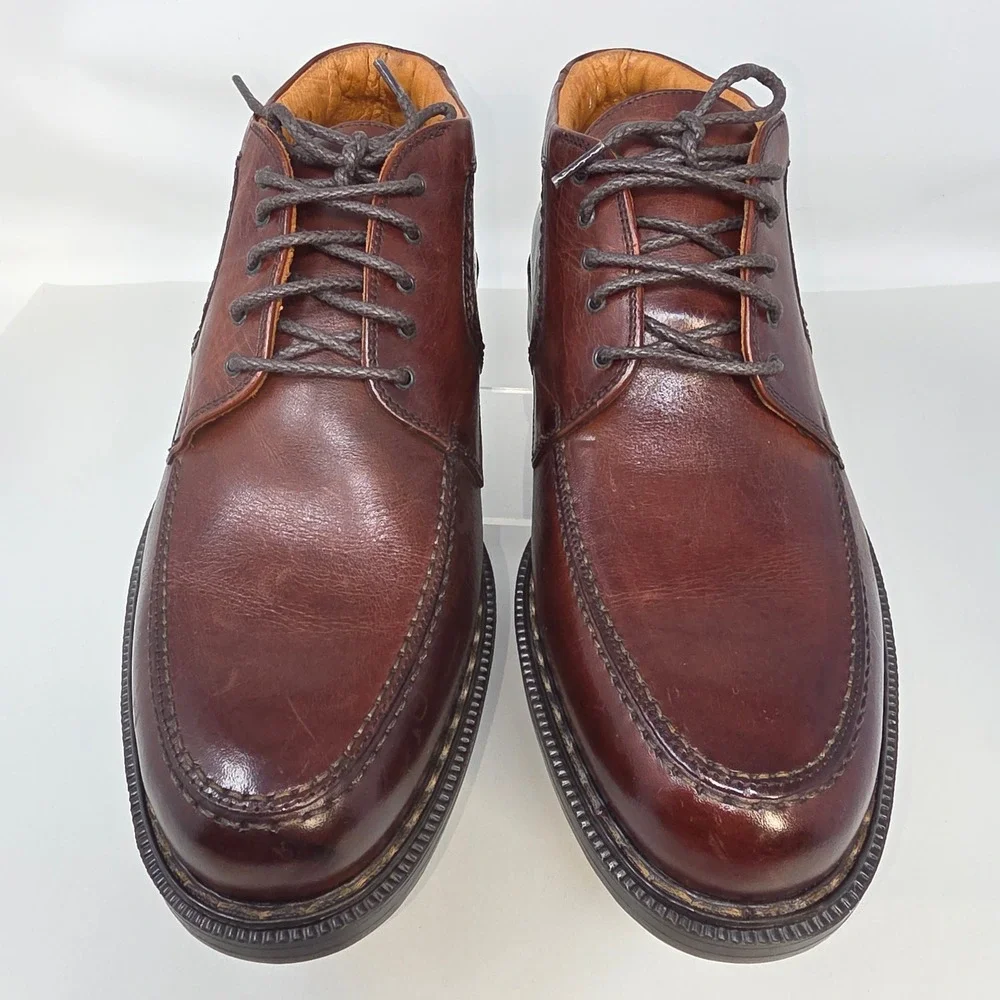 Johnston & Murphy ships from
